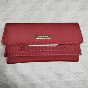 Nine & Company - Wallet